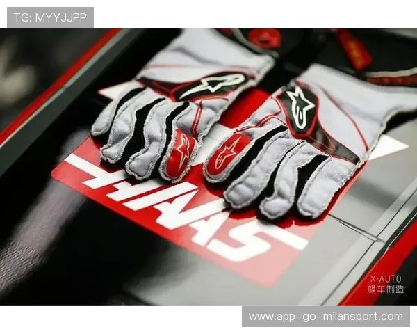 F1车队油耗计算与调节训练:助力极速竞技,精确掌控每一滴油 F1车队油耗计算与调节训练:助力极速竞技,精确掌控每一滴油