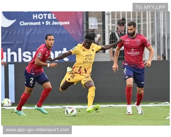 切尔西多特碰壁！恩瓦内里铁心留队，切尔西和瑞恩