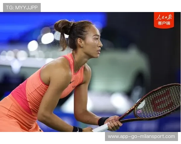 网坛名将萨巴伦卡与贝克汉姆互动，展现亲和魅力，萨巴伦卡能否夺大满贯